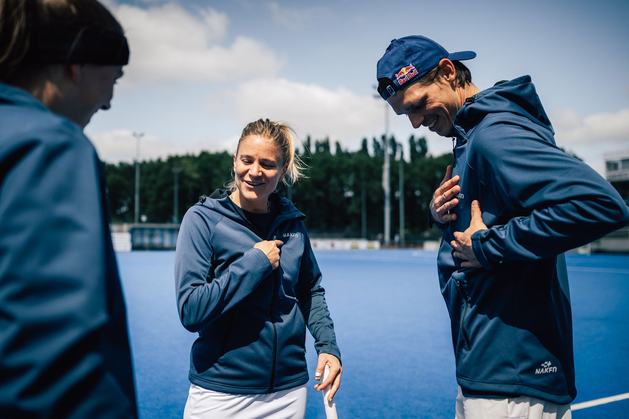 Best field hockey sticks for defenders: carbon, durability and what actually matters at club level